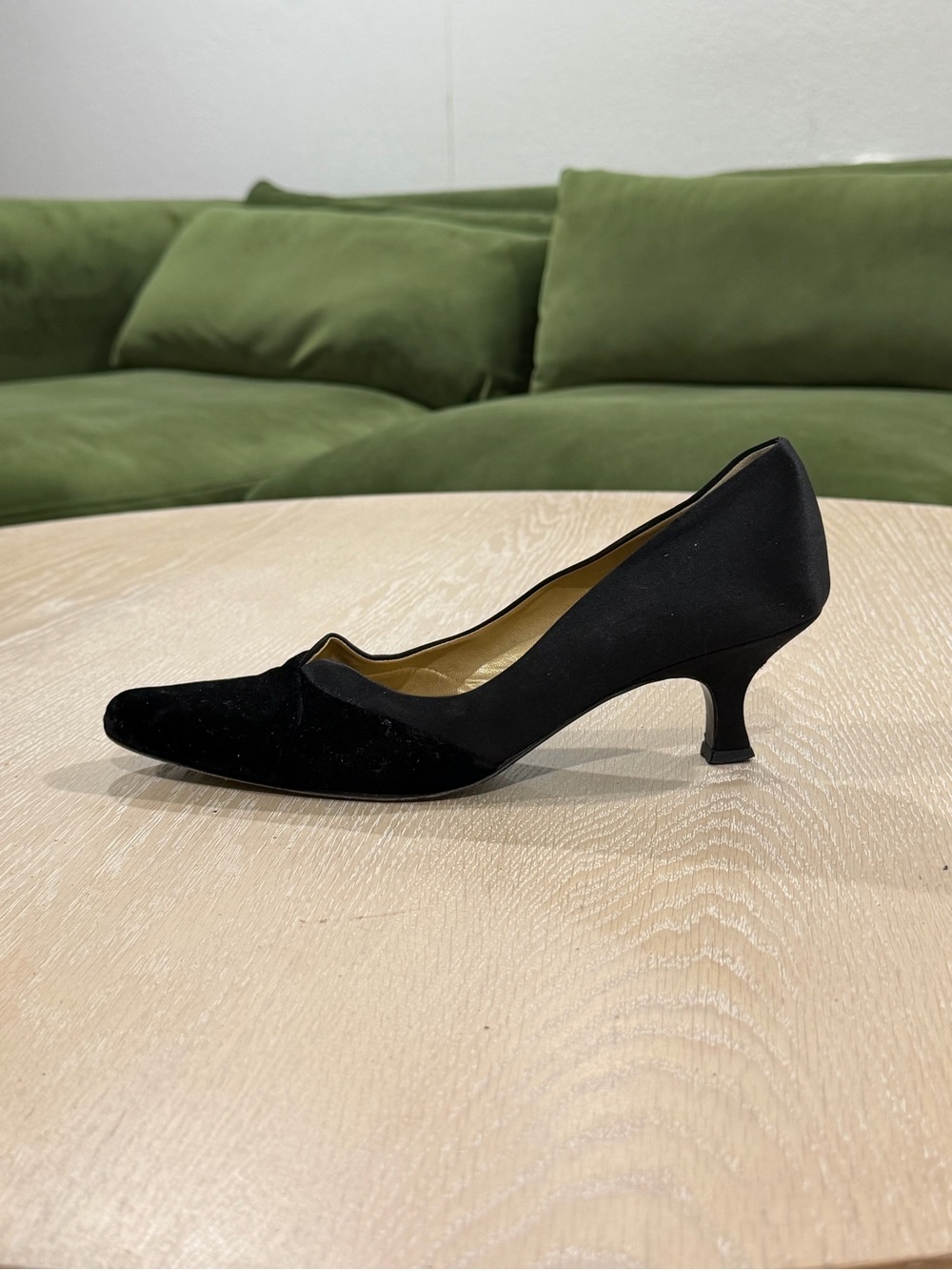 Ann Taylor Black Velvet Mid Heel Pump